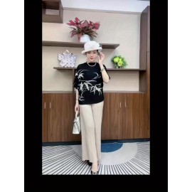 1pc 女性用カジュアル半袖Tシャツ、花柄プリント、丸首、ポリエステル、レギュラー丈、夏用ファッションゆったりフィットトップ