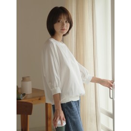 ゆったり着心地、ボタンデザイン、秋に最適な3/4袖トップス